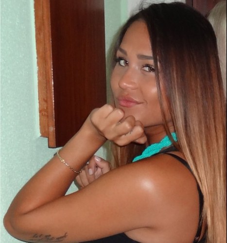 itsmariegaby's profile picture. Peace