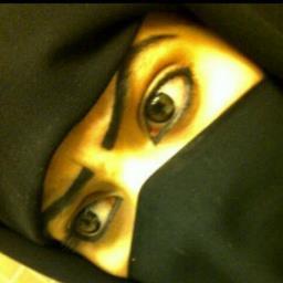 عمري 26 من الكويت وادور على بدوية منقبة متسلطة تذلني و اكون خروف تحت كعبها وانفذ كل اوامرها
