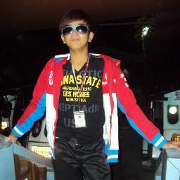pogi po si @hascreams