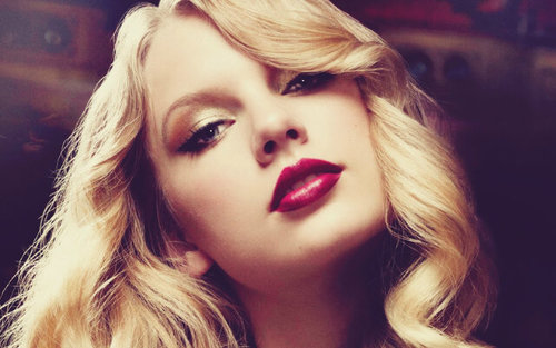 everything Taylor Swift x      - I follow back!