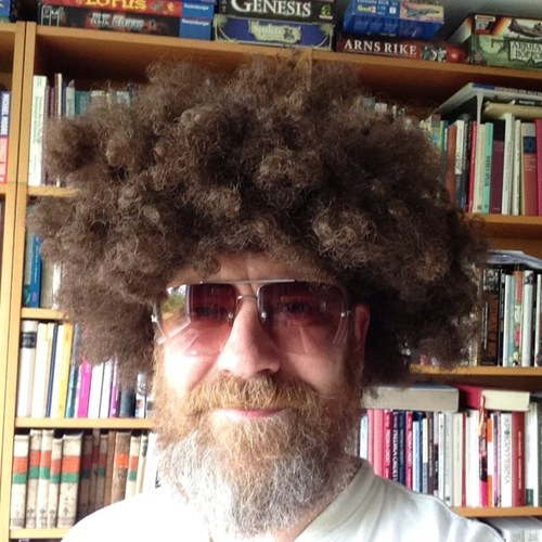 Father, husband, southpaw, christian, head of engineering, leftist, pacifist, maker, entrepreneur and geek of all trades. npx @barse/card