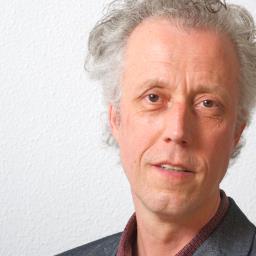 Adjunct-directeur @NIVEL_research. Bijzonder hoogleraar Tranzo, Tilburg University.  #onderzoek #gezondheidszorg #gezondheidsrecht #ehealth