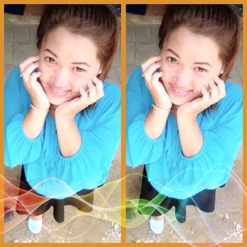 ชื่อพลอยค่ะ ^^