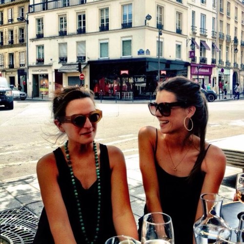 Acute small person syndrome on a journey ✌️ #london #paris