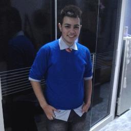 oi meu nome é Thiago, tenho 14 anos, sou evangélico e curto Rock... (tipo estou sem ideia do que falar)