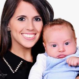 Casada com Flávio Martins, e mãe do menino mais lindo Otávio :)