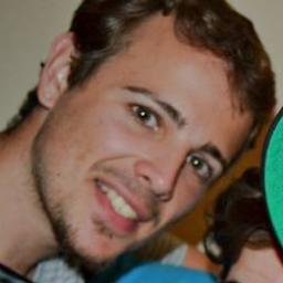 Un don nadie que se atrevió a querer... Puede que ya no sea un niño siempre, pero no dejaré de estar perdido hasta que me encuentres.
