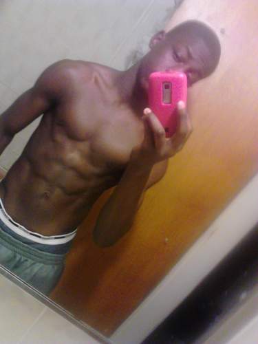 Real nigga# single nigga#  no love for fake friends#  cold hearted#   you show me I can trust you and im all yours no bullshit ~ chiling with my  life