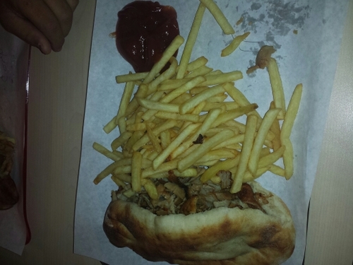 ftgoujtencule's profile picture. 