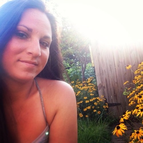 LarraineMorales's profile picture. Professional in finance, aspiring actress living everyday as if it were my last....