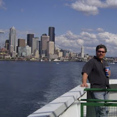 busdev100's profile picture. 