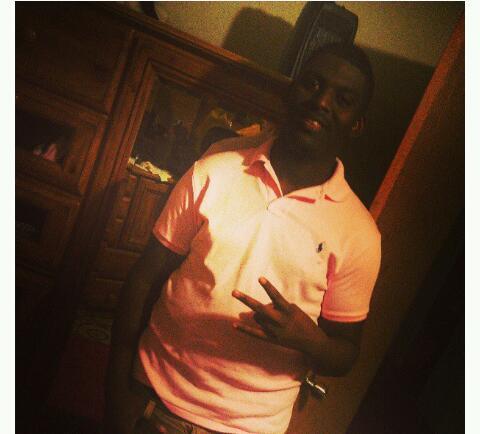 JahJahPaTT's profile picture. Follow me and ill follow back...