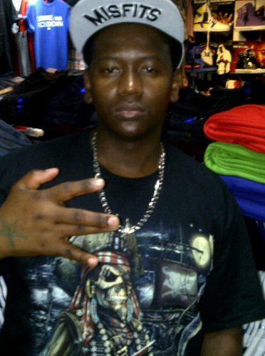 JahNassef's profile picture. Idont believe me in magic idont believe in witchcraft I believe n hardwork blesss