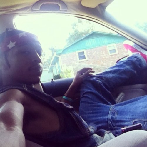 NEW twitter of @Brickfair_Ra5ta. #DREADHEAD  #TeamFREEBAND5 turn up like no tomorrow and i aint gotta talk about action i live dat 5hit. Bi9 B's i5 what Ban9in