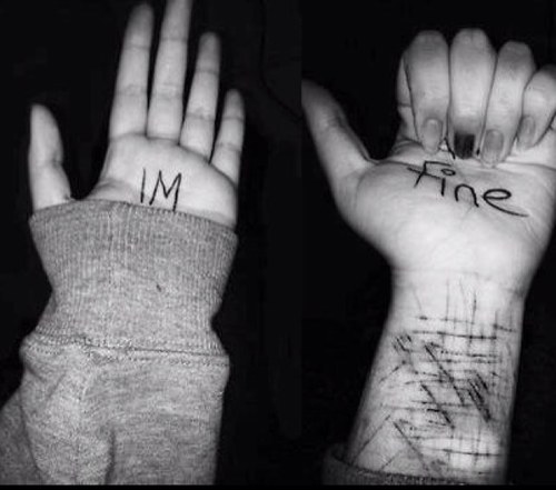 Cutter~ depressed~ 14 years~ secret account~dutchie~#ProjectLG