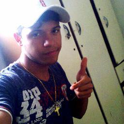 Vem ser feliz cmg, vem..'   Flamenguista, gosto de jogar bola, 16/05/1996 (sig. TOURO)