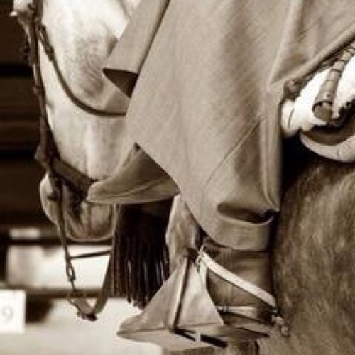 Aficionado del mundo del caballo y la vaquera y artesano ecuestre tlf 670681103