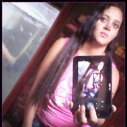 Deus , 15 , net , jogos , musica , amigos , dormi , dança , familia , animais , fotos , namorado #Marcelo ;$ ! Prazer,Jaque ;) bjs ³ :*
