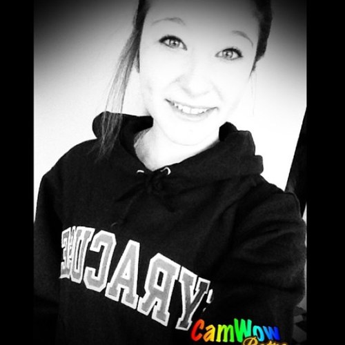 Stay with me cause im quite quick, 5, 6, 7, 8. -liaaammm