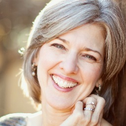Gal who loves Jesus, loves her sweet husband, and loves her four amazing grown-up men. Loves making lists, reading and music.