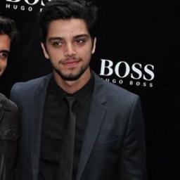 E serei para sempre a fã dele e ele será eternamente o meu ídolo. Longe da minha visão, mas dentro dos meus sentimentos. @simasrodrigo