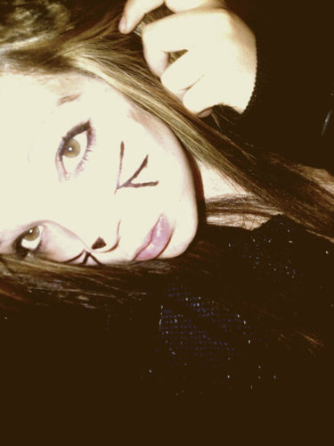 Your smile is what gets me through the day. ♥