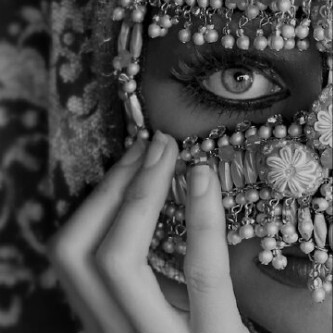 ‏: فقيرةّ حـظ ، وأغنْـانيّ اللّہ بـ أمـيَ ..♥