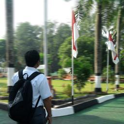 lelaki dari tanah borneo