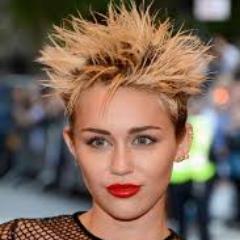 FC DEDICADO ATRIZ E CANTORA MILEY CRYUS SEGUIDA POR @CORBINBLEU @GIMMEMOTALK @ROCKMAFIAARMY