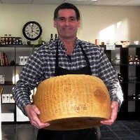 greg brighouse (@justaddgrapes22) 's Twitter Profile