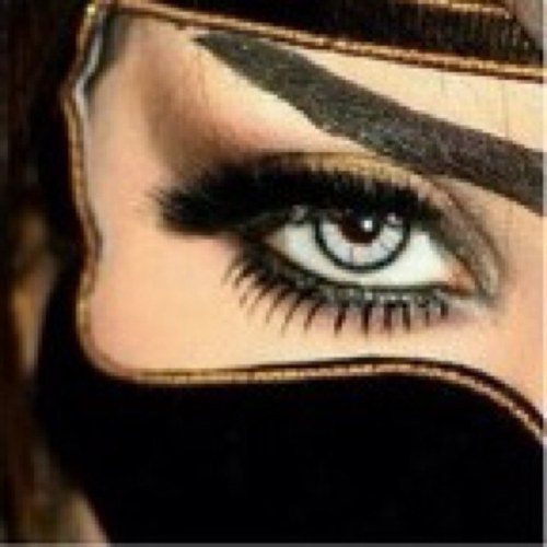 يــآهيـه يآللـي تـدور عن عــذآريبي تبطــي فديتـك تلآقــي عندي آلزلــه  ... ✨✨الكويت✨ ✨ حياگم بالمفضله5/5