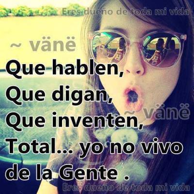 Vivo feliz, mi vida es super genial.. ;-)