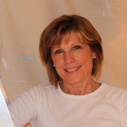 Providing creative paint solutions for tired and dated Furniture and Decor. Refurbish ~ Refresh ~ Revitalize ~ Recycle In Style