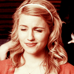 Iionquinn14's profile picture. Faberry & Sparia. That's all.