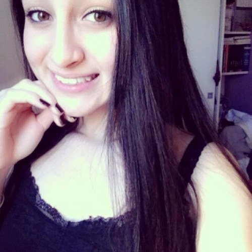 You can't live a positive life with a negative mind.. 17,São Paulo.
