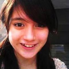 smpn 221 jakarta utara #smart ,girly ,and cute # mangavers#my motto : rather die in truth than live a lie#