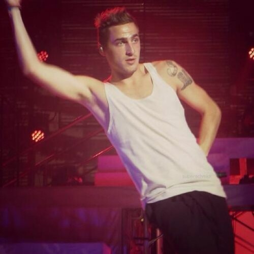 I love BTR espically Kogan. Love them twins❤❤ R.I.P Ronald besties since kindergarden