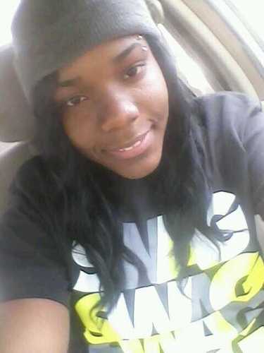Either Lovee Me Or Leavee Me Alone (: I Can Only Be Me  . 20 . Single