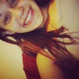 Capricórniana,sonhadora,twetteira,companheira e para alguns o pior pesadelo - ֆ∙_______Sēēēēm Dono ;*