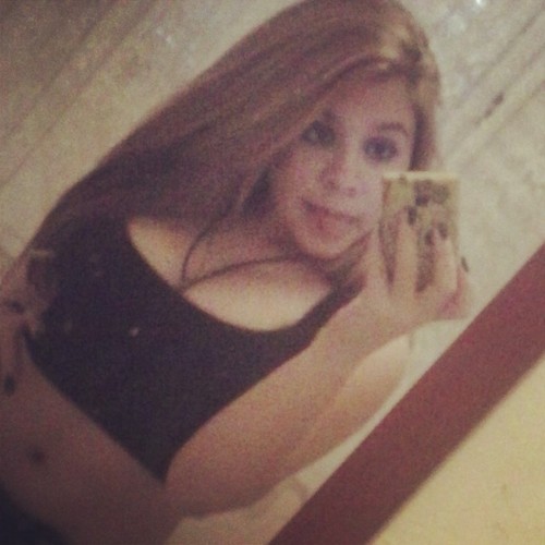 carolmantovani1's profile picture. 