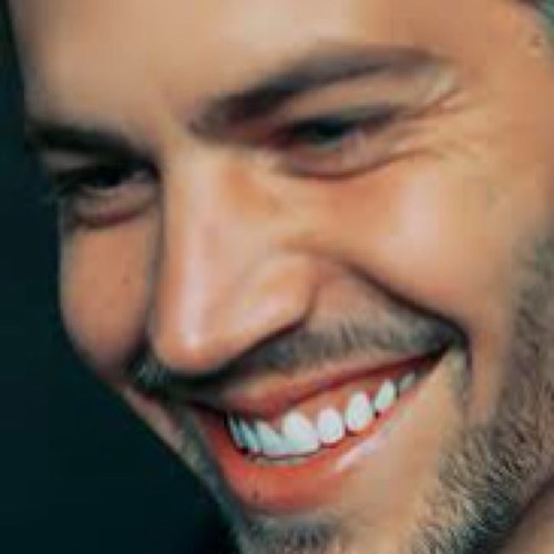 raeedd23's profile picture. عــاشــق الشعــر . واحيـانــا ليس كـل ماارسلــه حــكايه عــن واقـعي أنِـما هــي كـلـمــات راقـت لــي وقــد يحتاجها غيـــري.. حساب يختص بارسال شعر وخواطر .الكويت