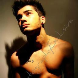 fabermalik's profile picture. follow @nudehoran