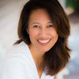 EventsHappen's profile picture. Entrepreneur, nutrition freak, down-to-earth foodie, a creative, and sunset watching/moon gazing mom. Living, learning & loving life on the coast.