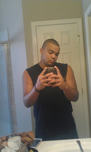 wat up wat up I'm zach I rap,dance,fight,do parkour,and a lot of other crap