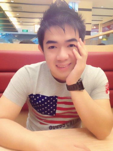 I'm siple boy and I'm chinese I like a boy is handsome sexy