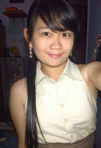 Line : clater , FB : Clara 'clater' Tertius , skype : claratertius