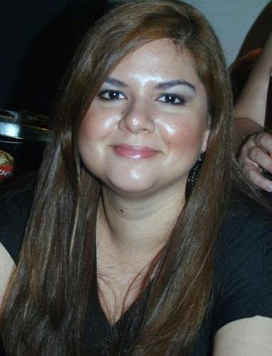 Digo lo que siento! asi nomas es! si te molesta date vuelta y chau!!
