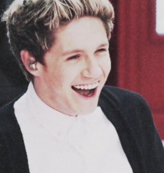 Follow my real account @valerielegend8 thanks (: DIRECTIONER✨