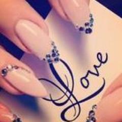 A mom who loves nails. My focus..discovering & promoting: Nail Professionals, Indie Polish Shops, Giveaways & Contests (nails) http://t.co/nd2xNa1T2i