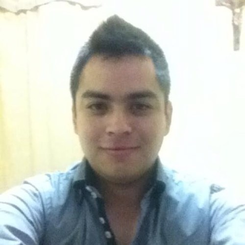 Estudiante de la FIME; Ingeniero Administrador de Sistemas. Amante del fútbol soccer.
